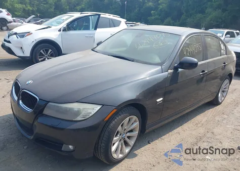 2011 BMW 328I xDrive z USA, uszkodzony, nr VIN WBAPK5G50BNN78951